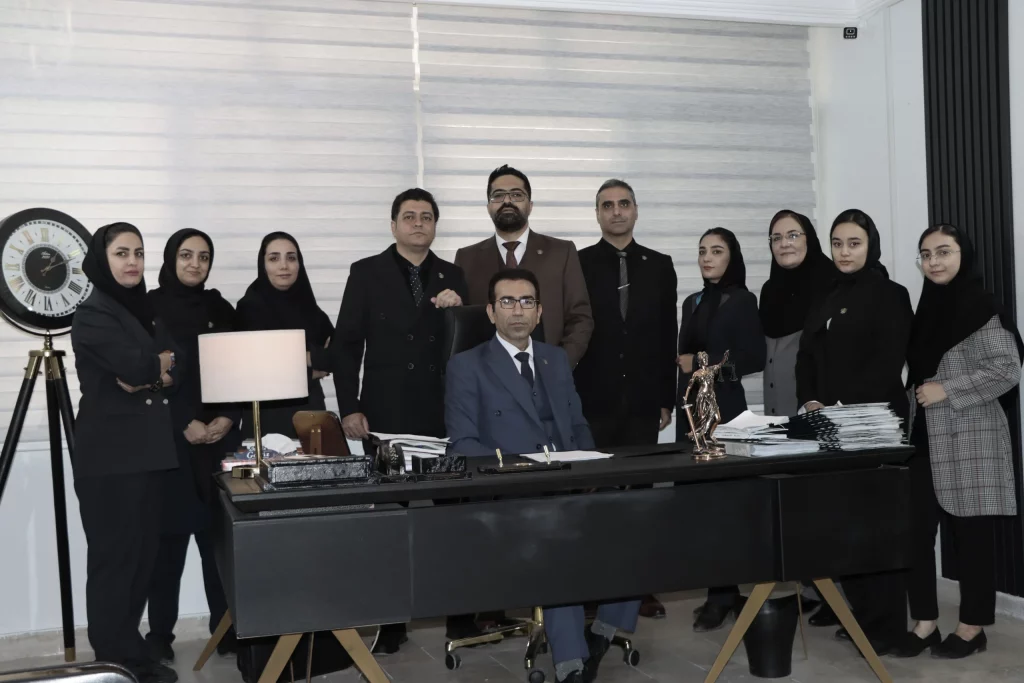 وکیل پایه یک دادگستری در مشهد - مشاوره حقوقی